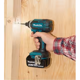Гайковерт ударний акумуляторний Makita DTD152Z без акумулятора DTD152Z фото