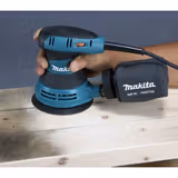 Шліфмашина ексцентрикова Makita BO 5031 BO5031 фото