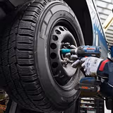 Набір акумулятори + зарядний пристрій Bosch ProCORE18V 4.0Ah + GAL 1880 CV 1600A016GF фото