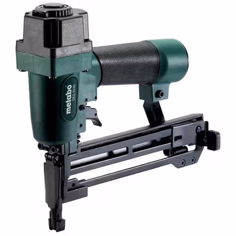 Пневматический забивной пистолет Metabo DKG 90/40